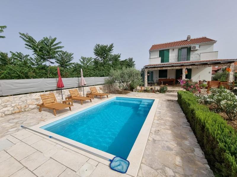 Villa Kuca Za Odmor Dijana Gornje Selo Exterior foto