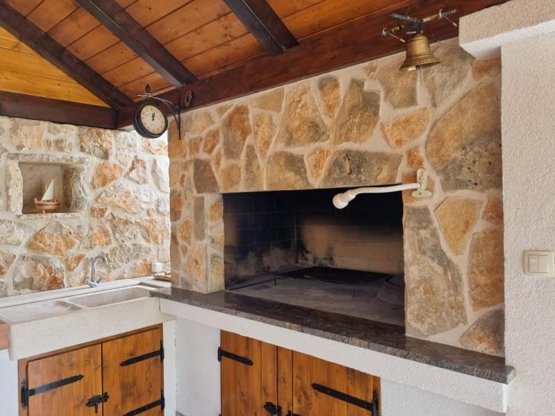 Villa Kuca Za Odmor Dijana Gornje Selo Exterior foto