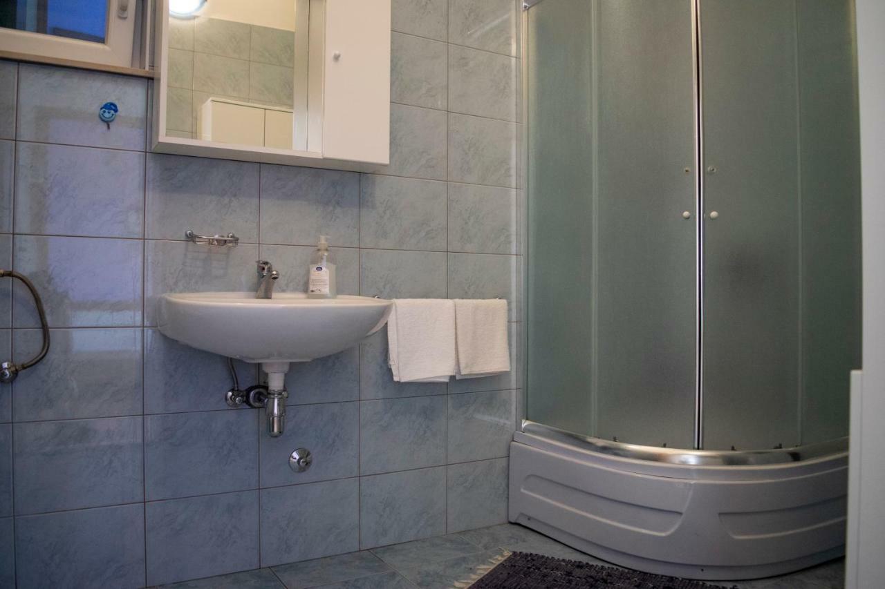 Villa Kuca Za Odmor Dijana Gornje Selo Exterior foto